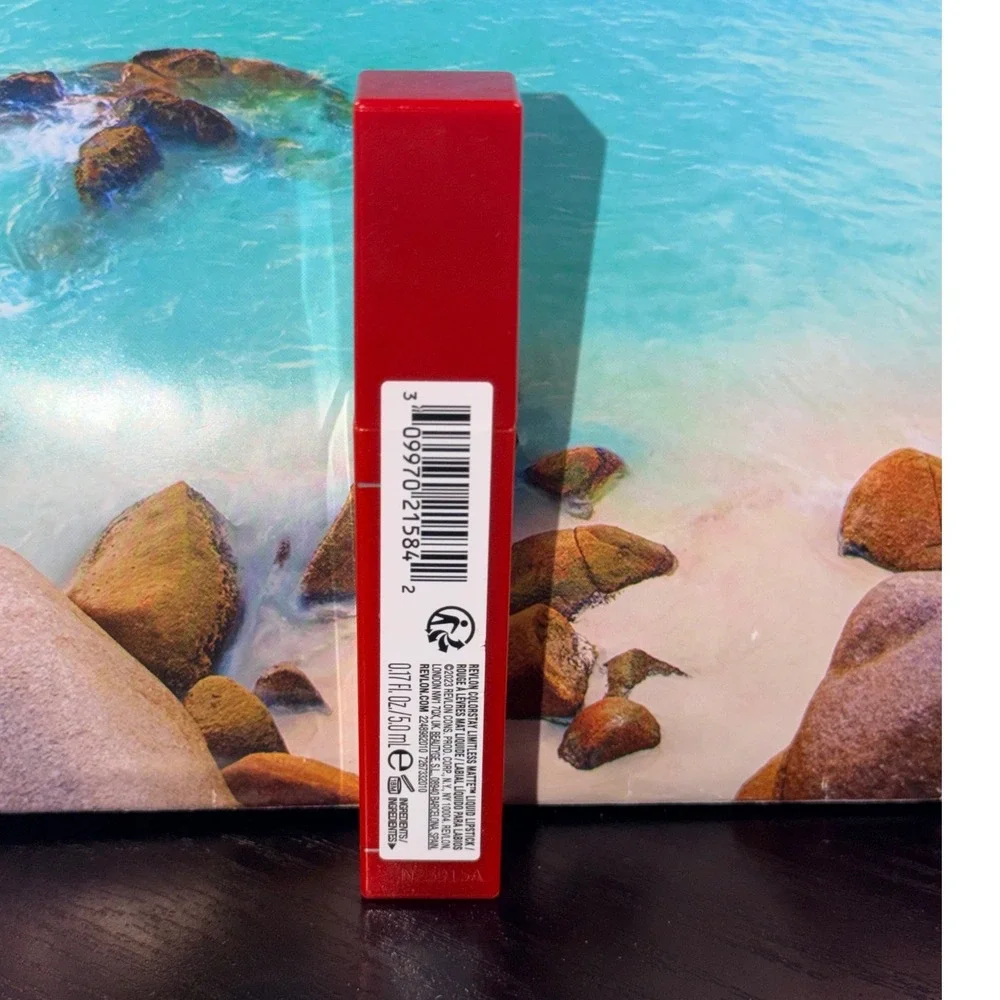 Revlon colorstay limitless